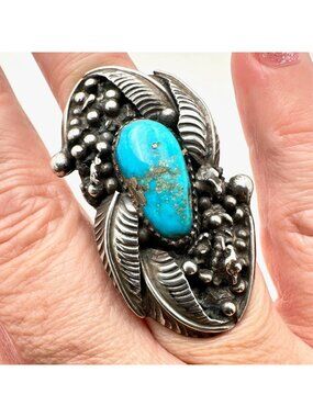 Vintage Native American Hallmarked SYW Turquoise Sterling Silver Ring Size 8